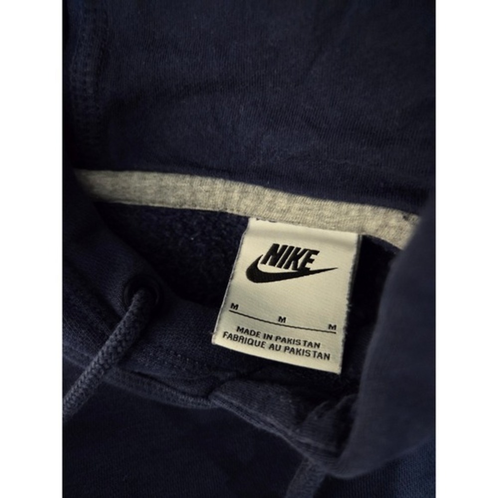 Nike hoodie - Picture 3 of 3
